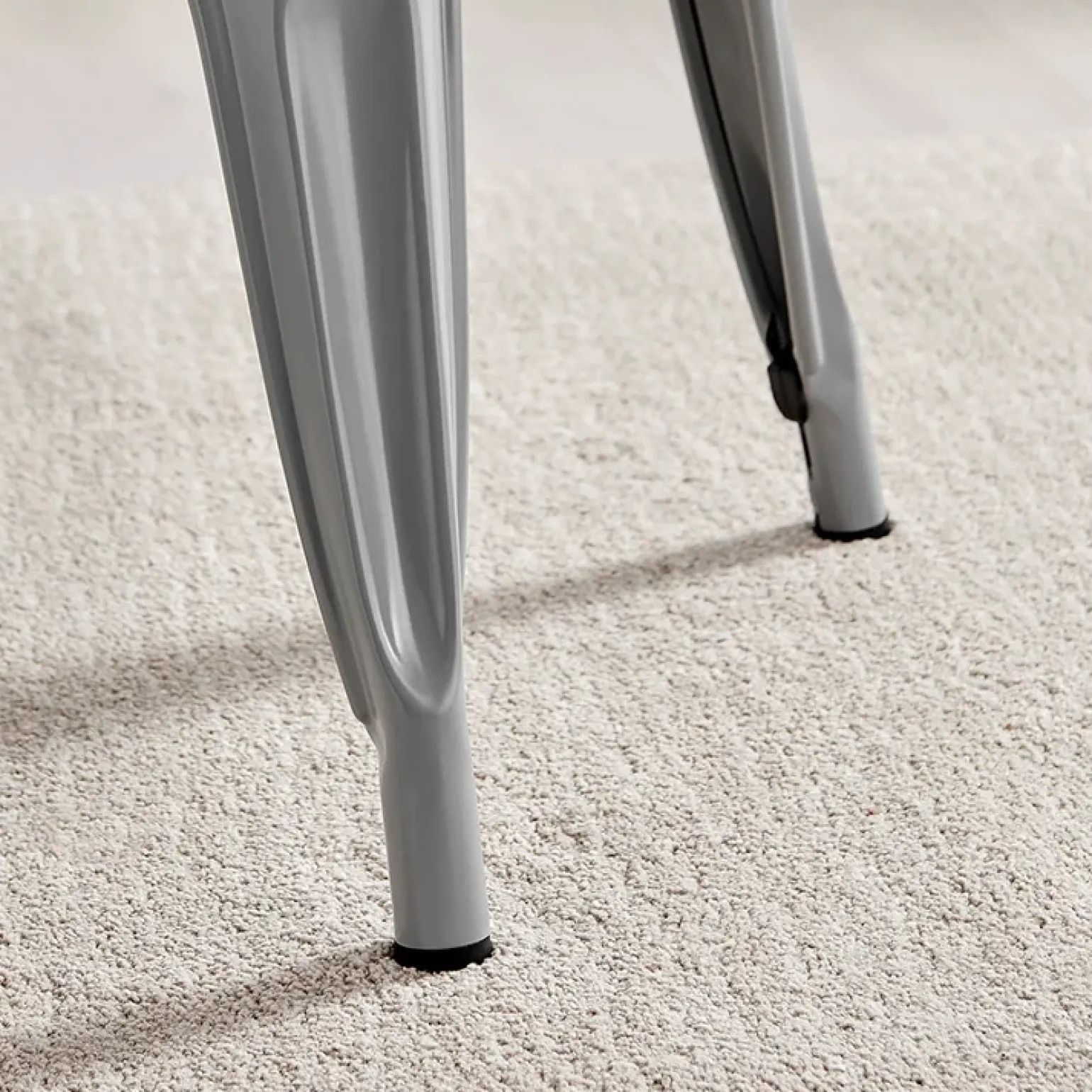 Sedia in metallo impilabile industrial saloon grigio Lix
