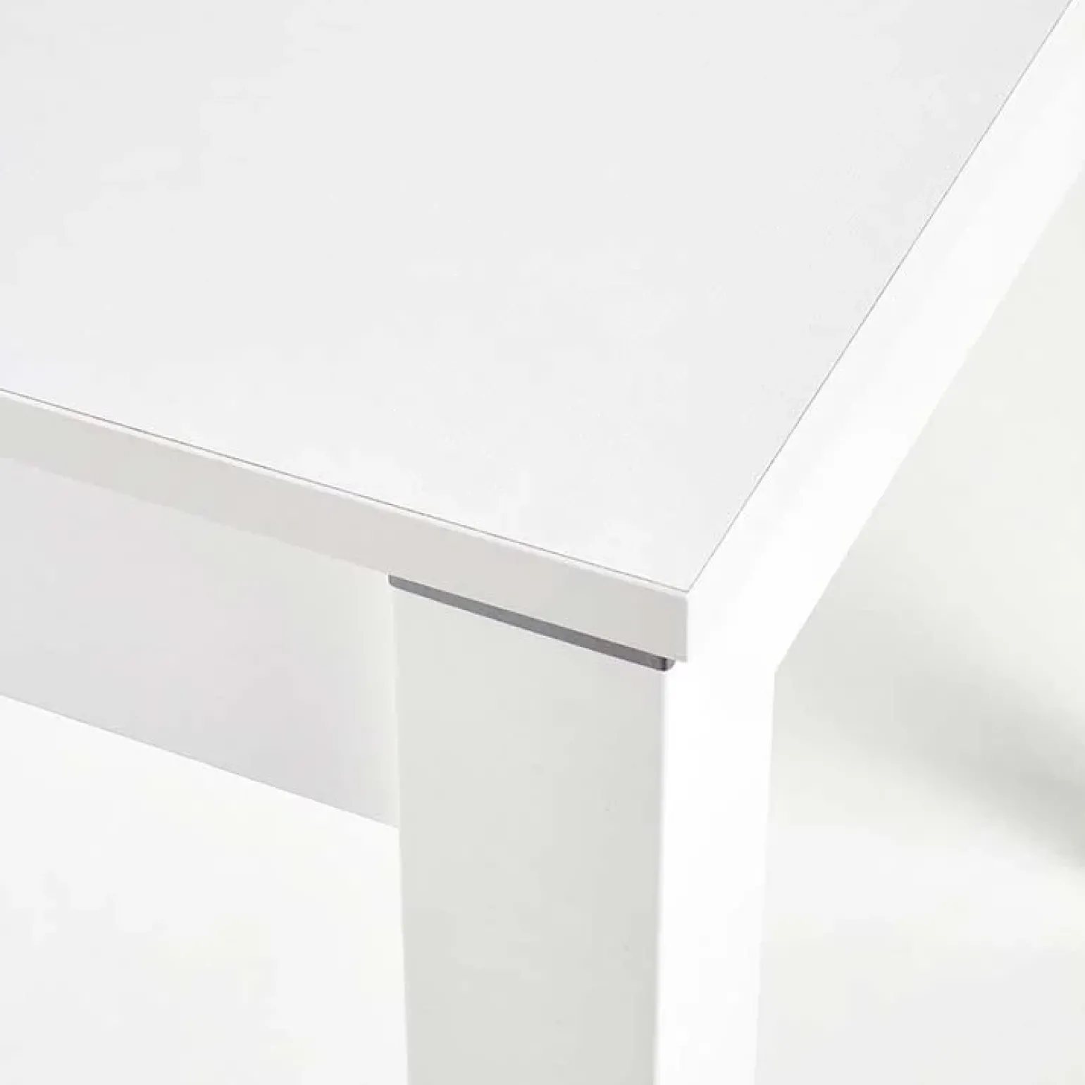 Tavolo 118/158cm allungabile salvaspazio moderno bianco Iceberg